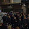 Procesión de la Muerte de Cristo en Crevillent con las obras de Mariano Benlliure acompañadas por coros