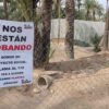 Colocan carteles para alertar del robo de plantas de la Asociación Tamarit