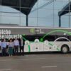 Lanzan una piedra a un autobús del Aeropuerto y una pasajera resulta herida